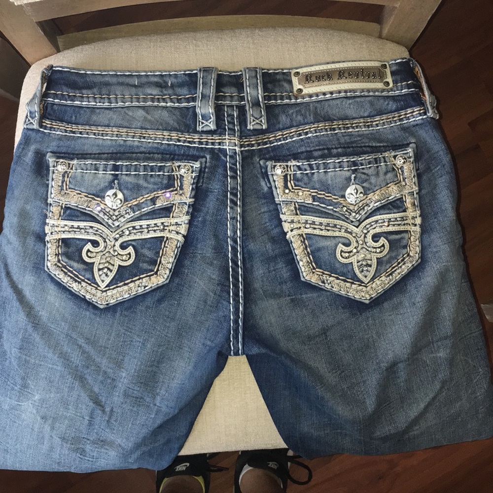 Rock revival Buckle exclusive cropped jeans